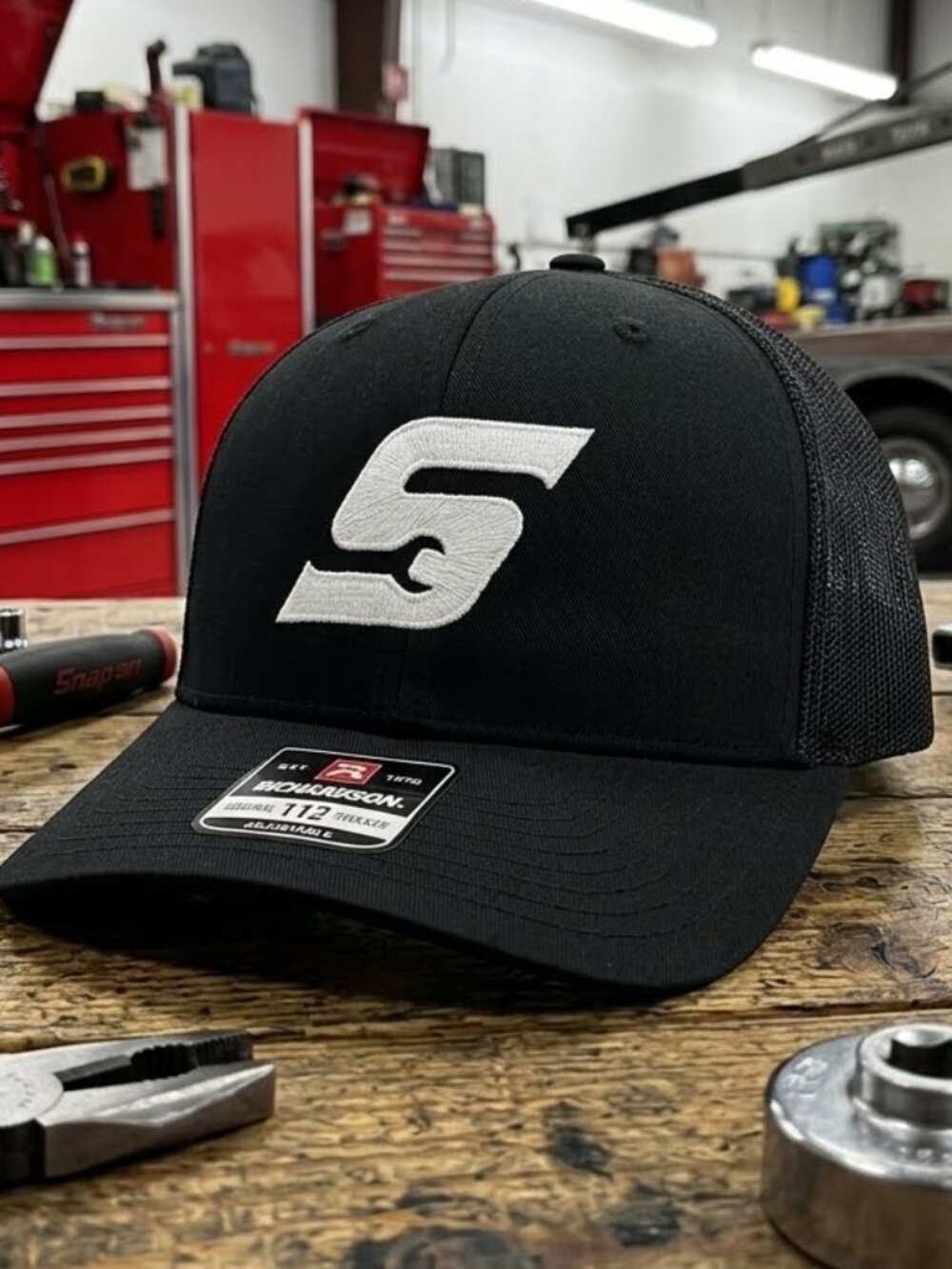 Retro Snap on Tools Hat Wrench S Logo Blackout Richardson 112 Trucker Snapback